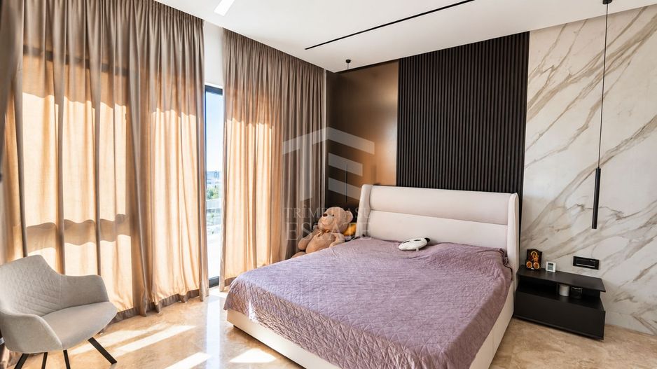 Casă spectaculoasă în Constanța | Design, tehnologie și confort - Poză 26