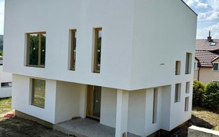 Casa moderna Corunca 215 mp, str Rasaritului - Poză 2
