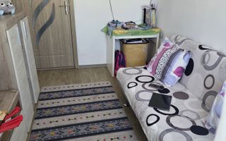 Apartament 3 camere, decomandat, etaj 4/4, Micro 16 - Poză 7