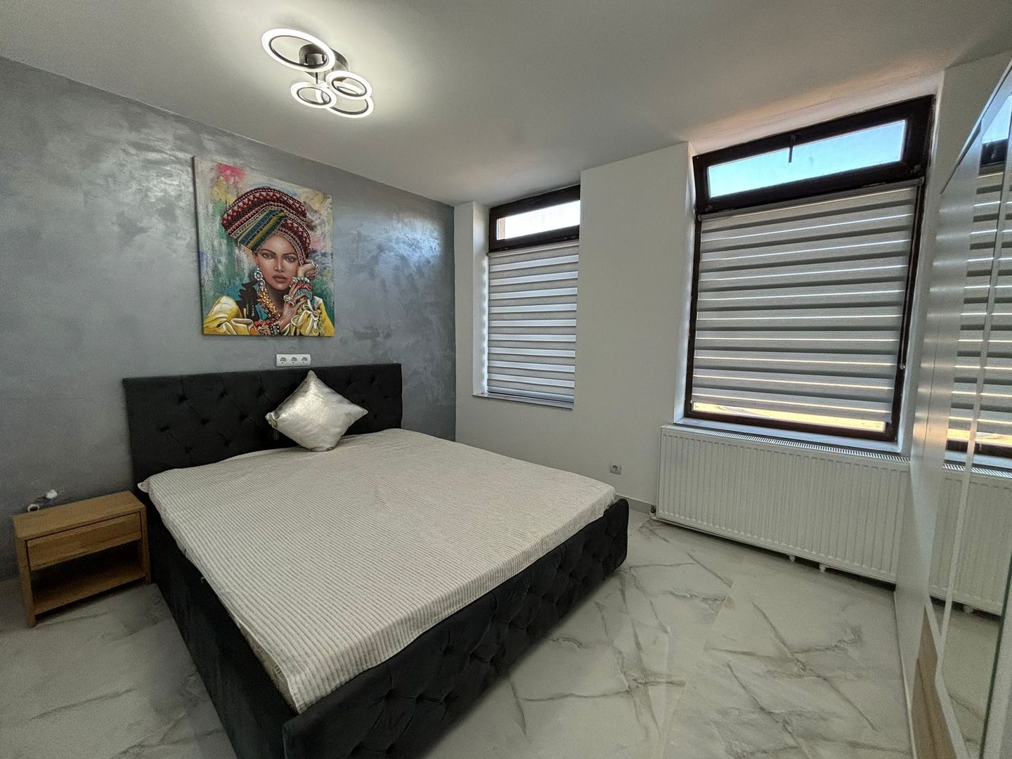 Apartament 3 camere PRETABIL pentru muncitori - Poză 1
