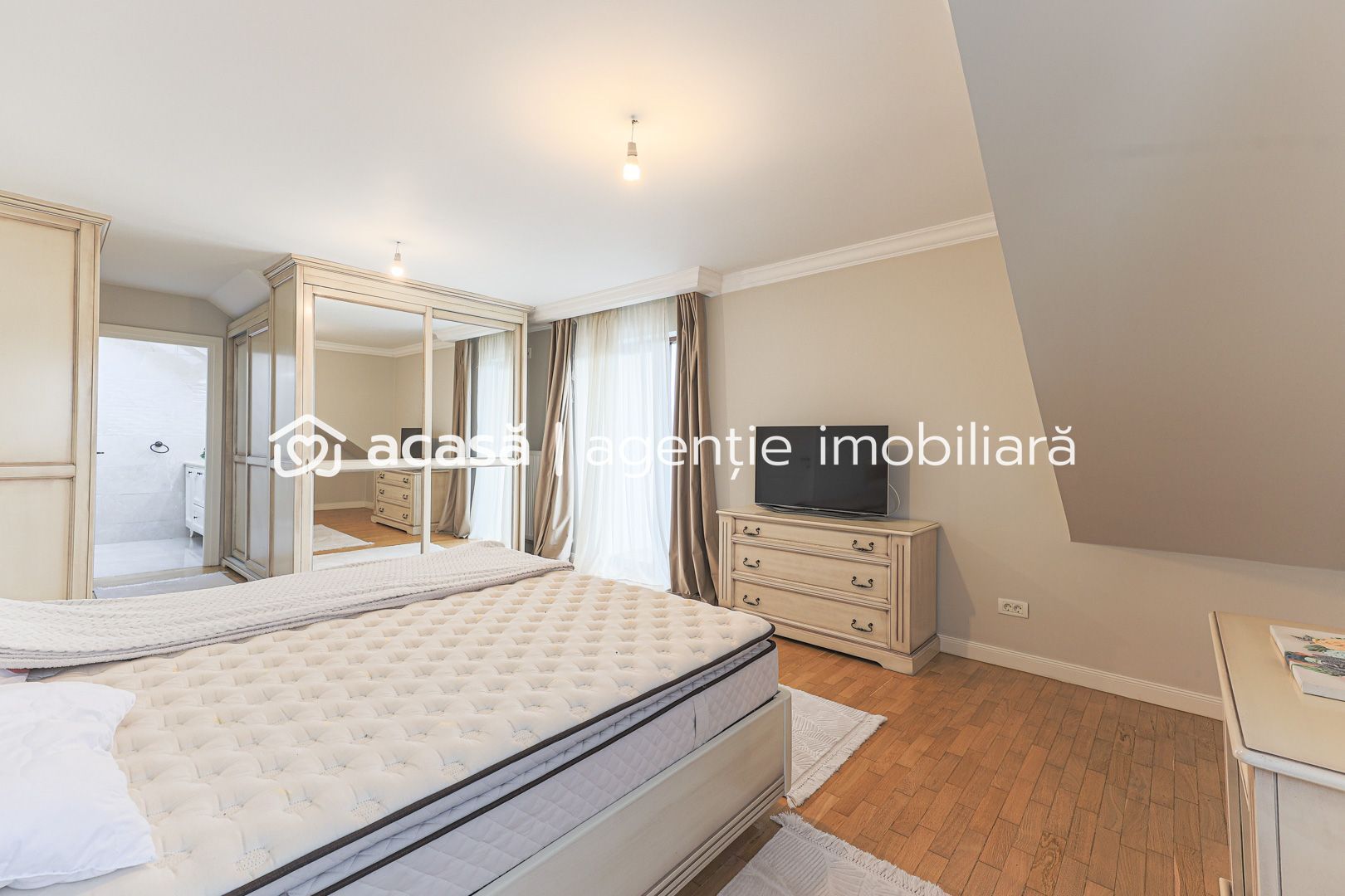 Casă premium în Subcetate, construcție nouă finisaje de lux Comision 0 - Poză 10