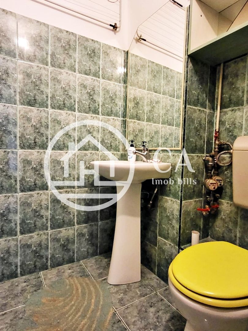 Apartament de închiriat cu 3 camere în zona Rogerius, Oradea - Poză 8