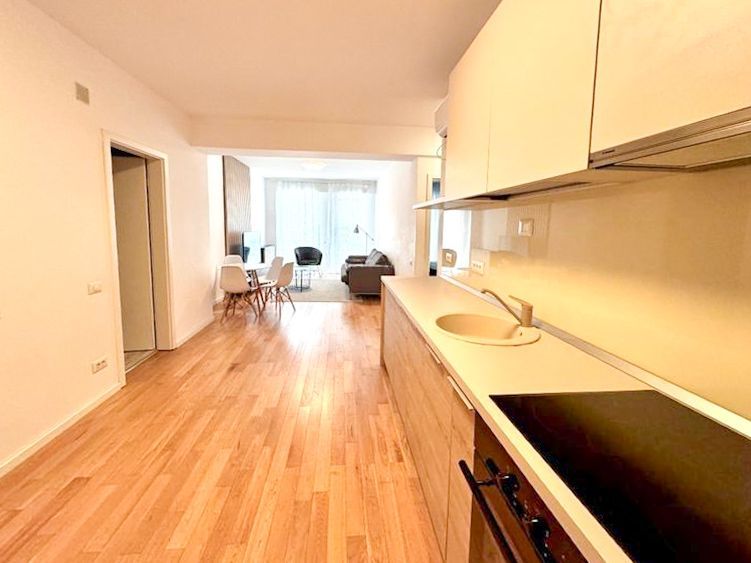 Închiriere apartament 3 camere, 70mp | Bloc Boutique - Poză 2