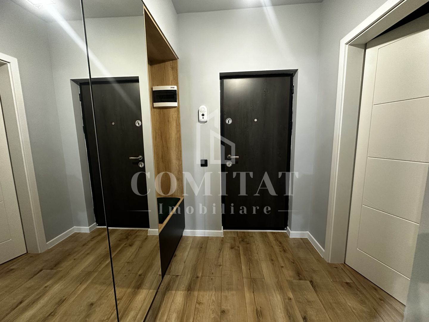 Apartament ultrafinisat | Etaj intermediar | Cartier Terra - Poză 23