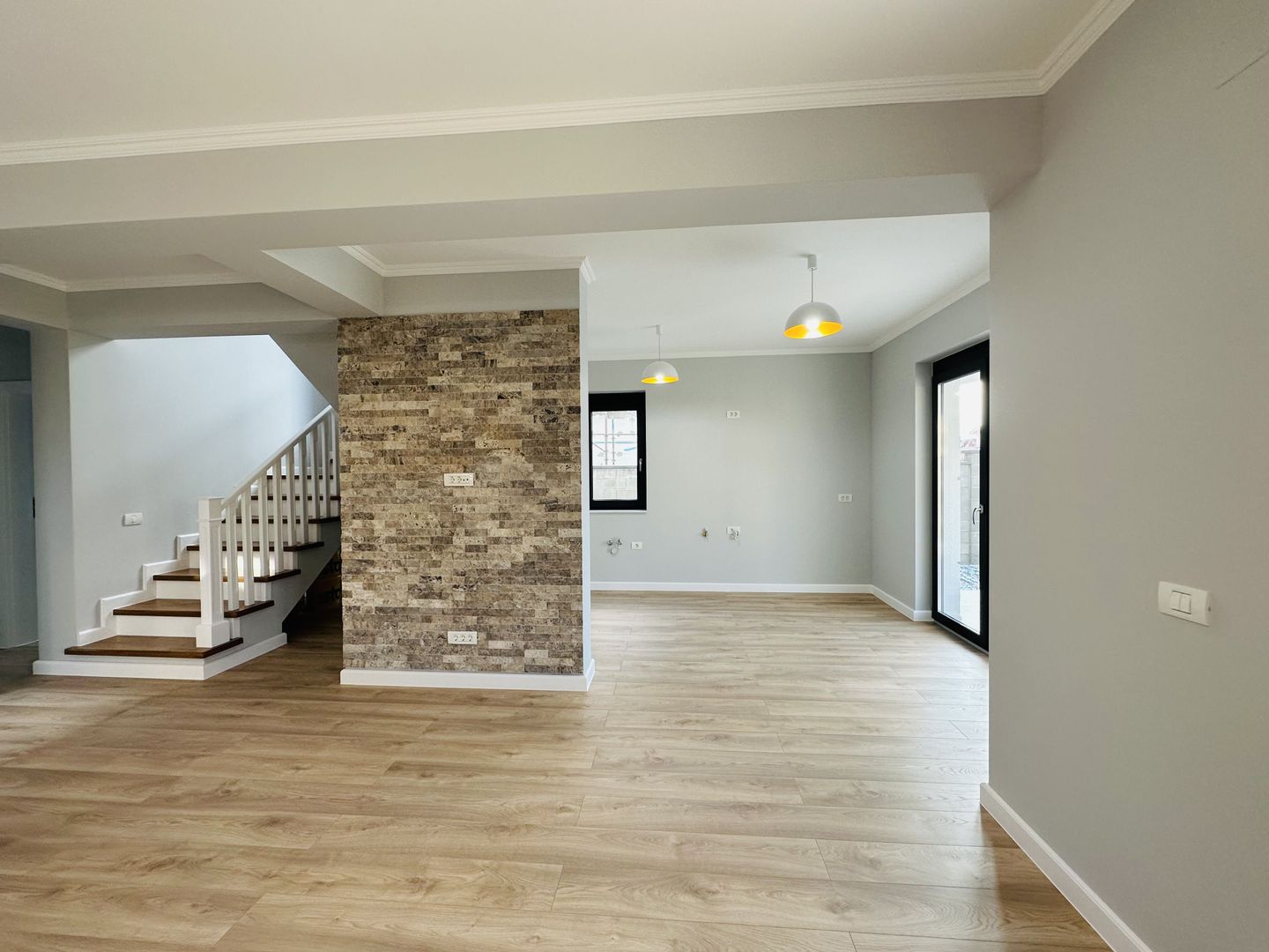 Vila spectaculoasa | 5 camere&Teren 600 mp | Langa Padure, Dumbravita - Poză 12