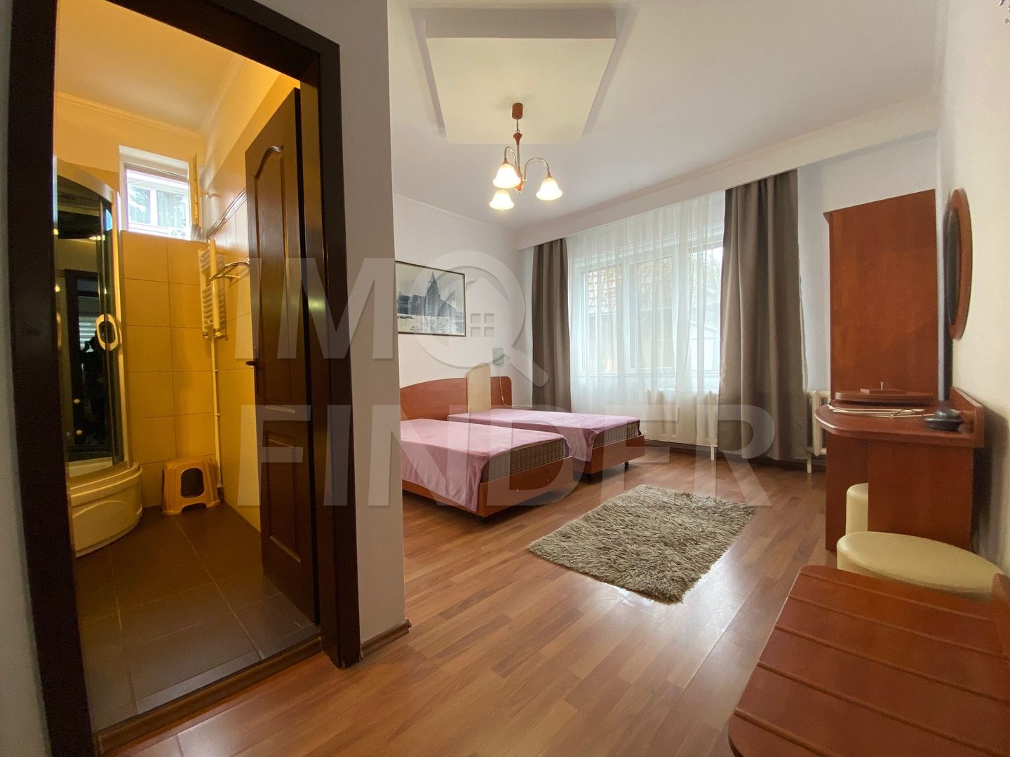 Inchiriere casa 4 camere, zona Centru/Andrei Muresanu - Poză 1