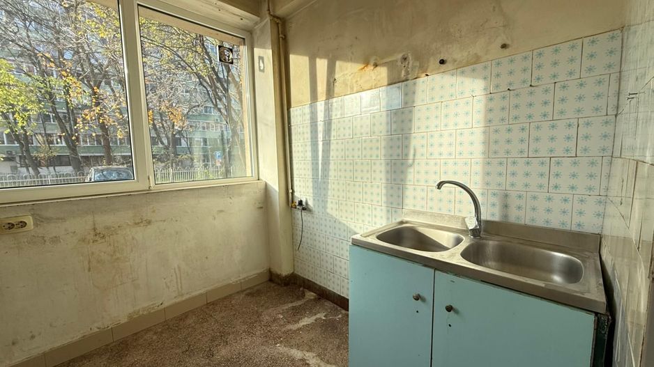 OPORTUNITATE | APARTAMENT 3 CAMERE| BLOC REABILITAT | LÂNGĂ PARCUL IOR | - Poză 2