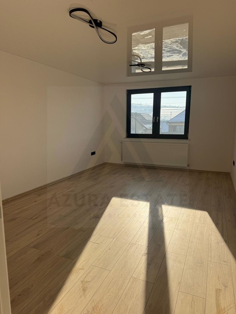 Casa moderna constructie noua 195 mp utili si 100 mp curte Sura Mare - Poză 7