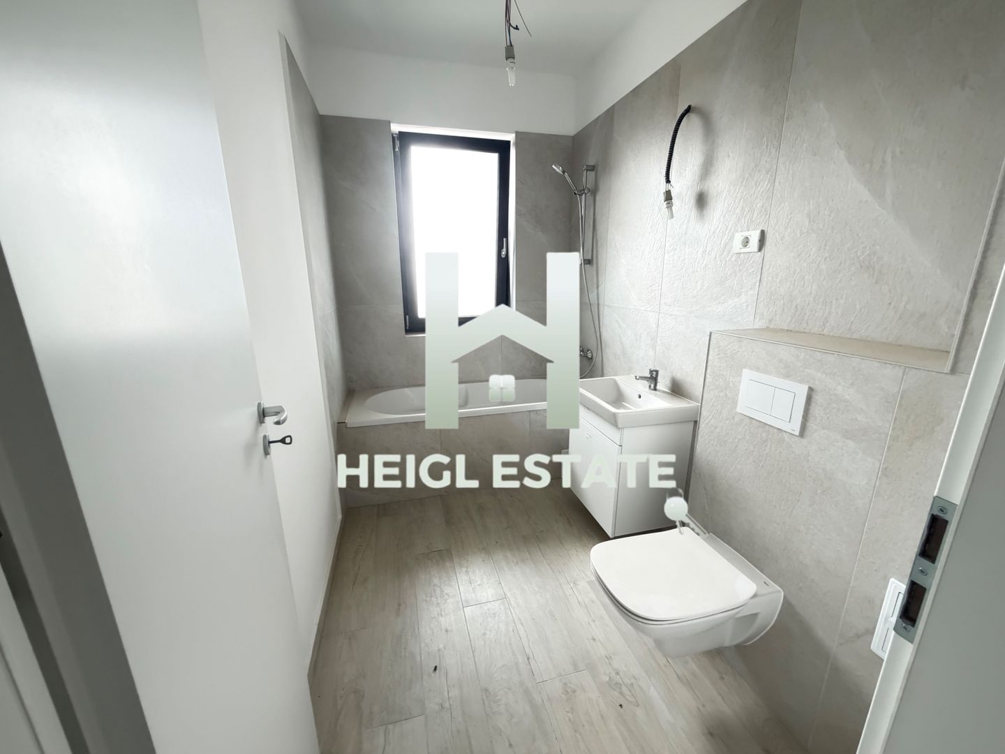 Apartament cu 2 camere si pod in Giroc - Poză 5