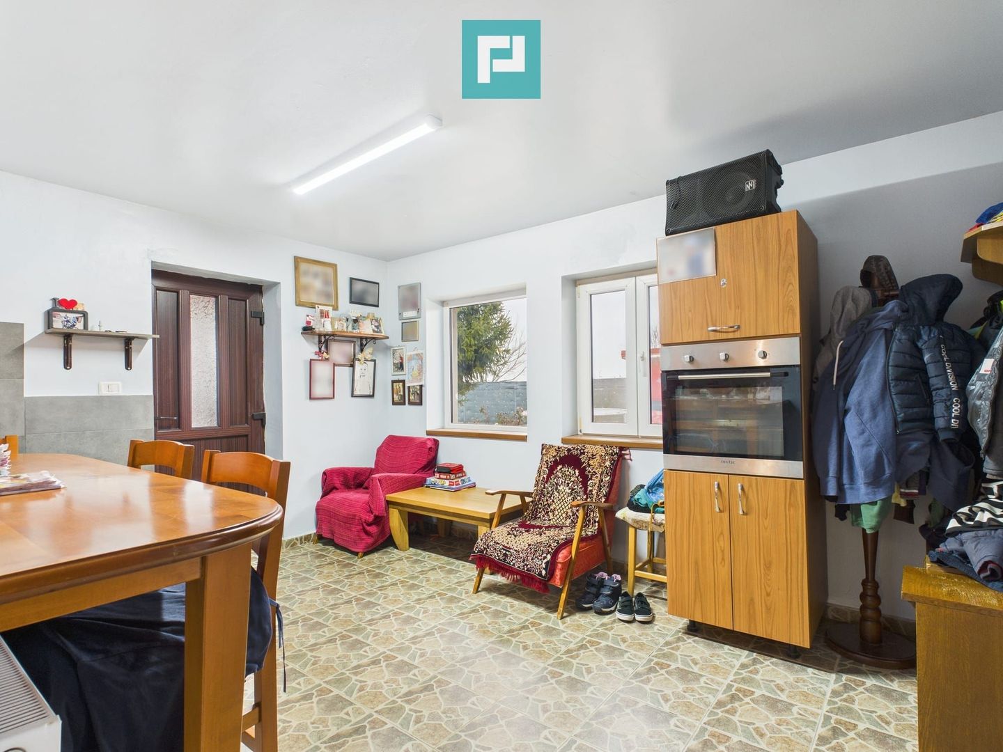 Casă frumoasă la Iratoș la preț bun - Poză 16