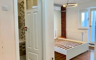 Apartament 3 camere V.V. Stanciu 7 | Timpuri Noi | Renovat - centrala termica. - Poză 15