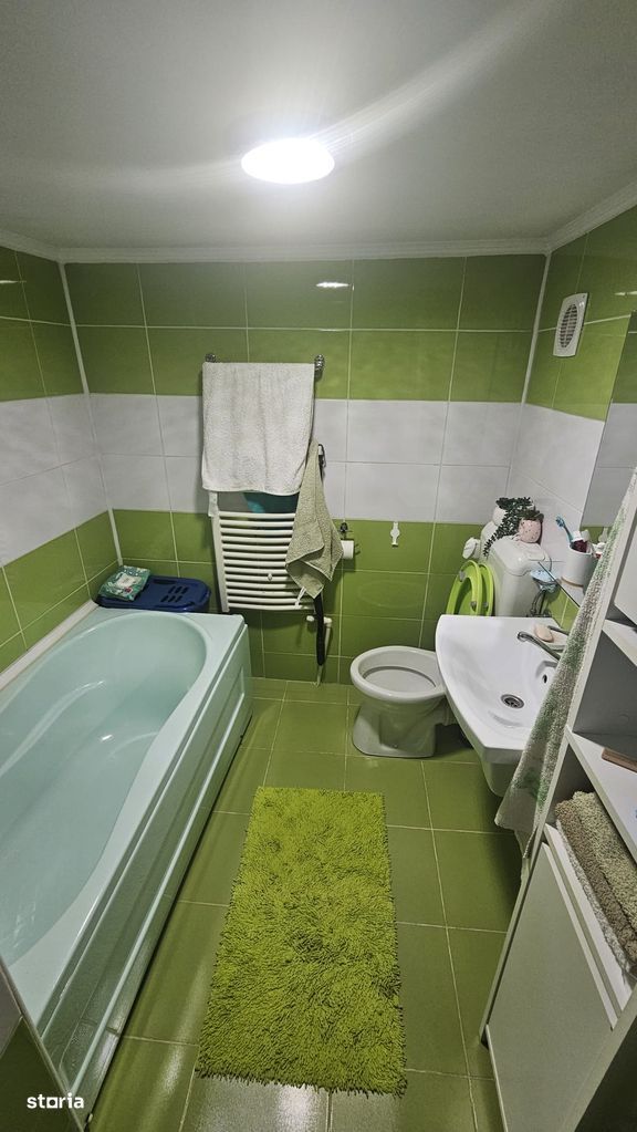 De vanzare casa + teren, zona Pucheni, sector 5 - Poză 7