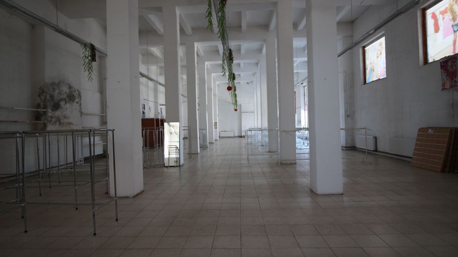 Spatiu comercial tip hala - zona semicentrala - Poză 14