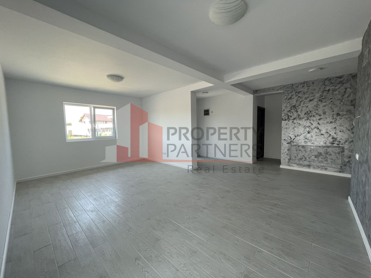 Casa în comuna Sabareni, judetul Giurgiu. - Poză 14