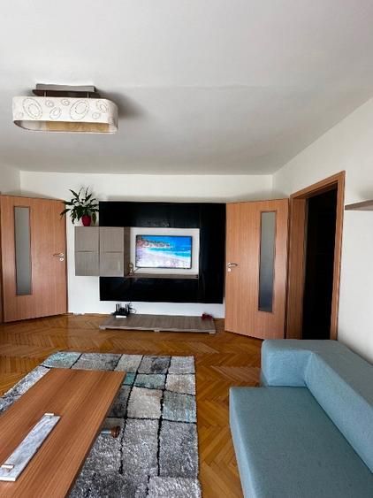 Complex-Studentesc | 3 Camere | 2 Bai |  Etaj Intermediar - Poză 2