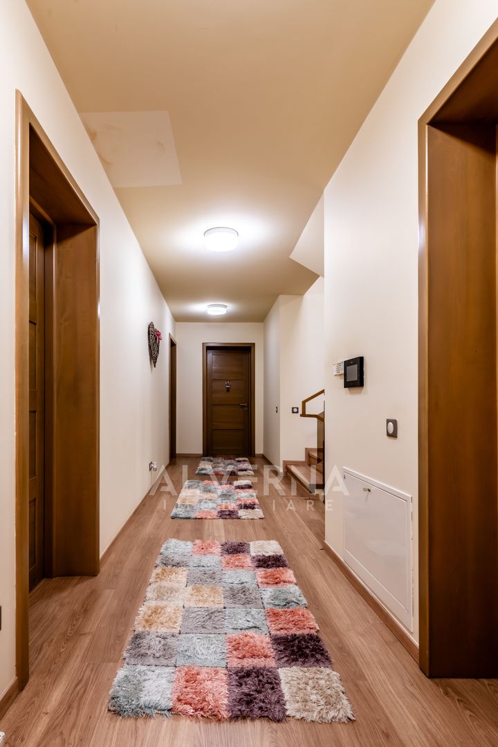 Casa individuala 268mp | 4 dormitoare + studio | 1100mp teren | Faget - Poză 13