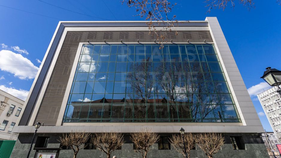 Chirie, spațiu de birouri, 2644 mp, + 11,6 ari teren, Centru, Chișinău - Poză 7