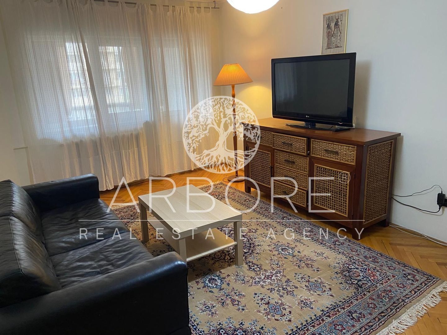 Închiriere apartament 3 camere, decomandat, zona Traian-Unirii - Poză 4