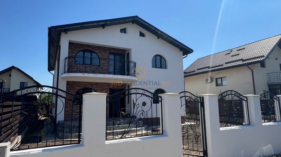 Vila individuala cu 7 camere, 5 dormitoare, teren 363 mp-Com. Berceni - Poză 1