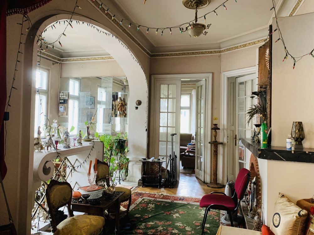 - Super oferta - Apartament 3 camere cu mansarda si curte Cotroceni - Poză 1