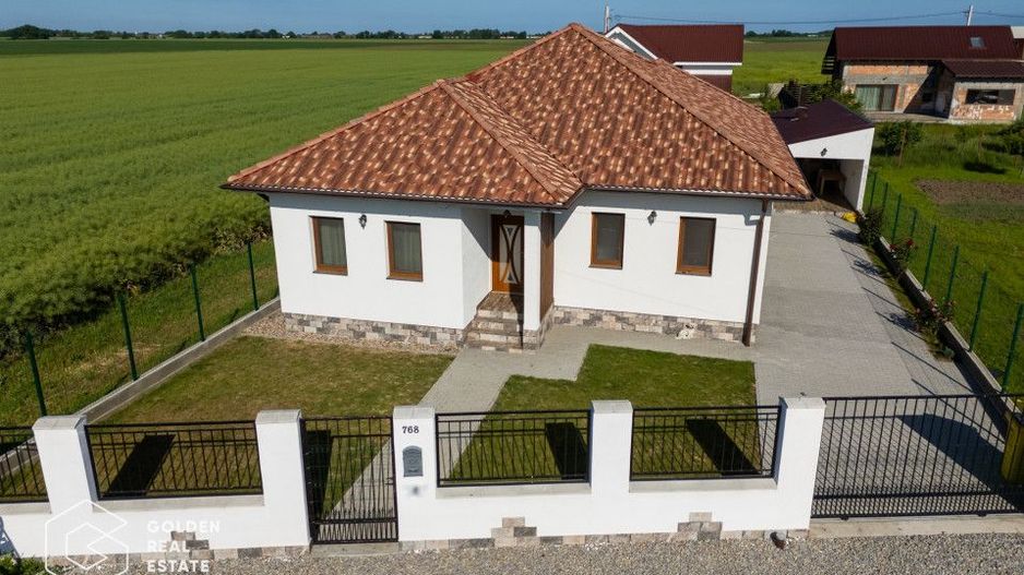 Casa individuala noua, constructie 2022, Zimandcuz, comision 0% - Poză 2