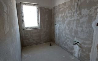 Casă spațioasă cu grădină în Florești, aproape de zona Somesului. - Poză 5