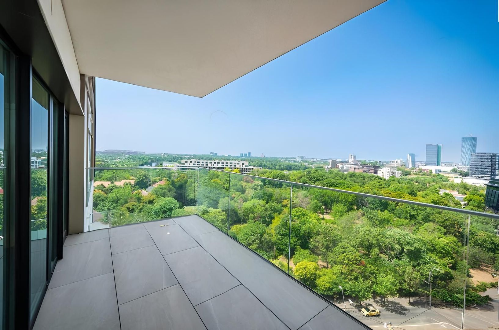 Apartament  3 camere cu vedere către Parcul Verdi | One Verdi Park - Poză 3