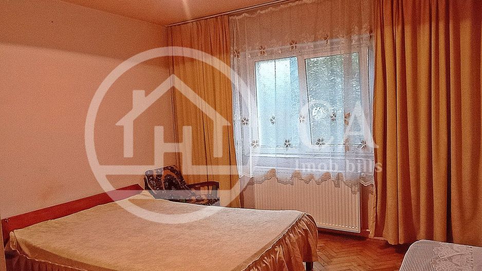 Apartament cu 2 camere de vanzare in zona Cantemir, Oradea - Poză 1