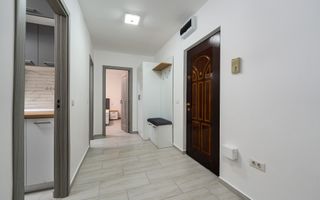 Prima închiriere, apartament două camere, ultracentral - Poză 3