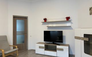 Apartament superb cu doua camere, Romana-Dorobanti - Poză 2