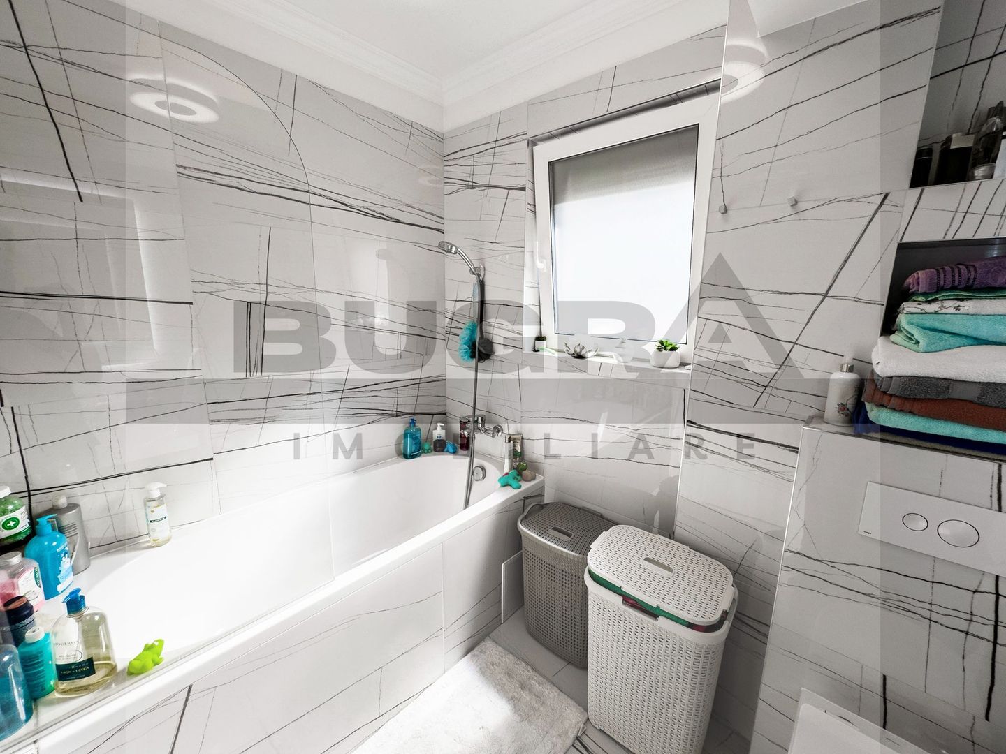 Apartament 3 camere,  70 mp, gradina 128 mp, parcare, zona Vivo - Poză 16