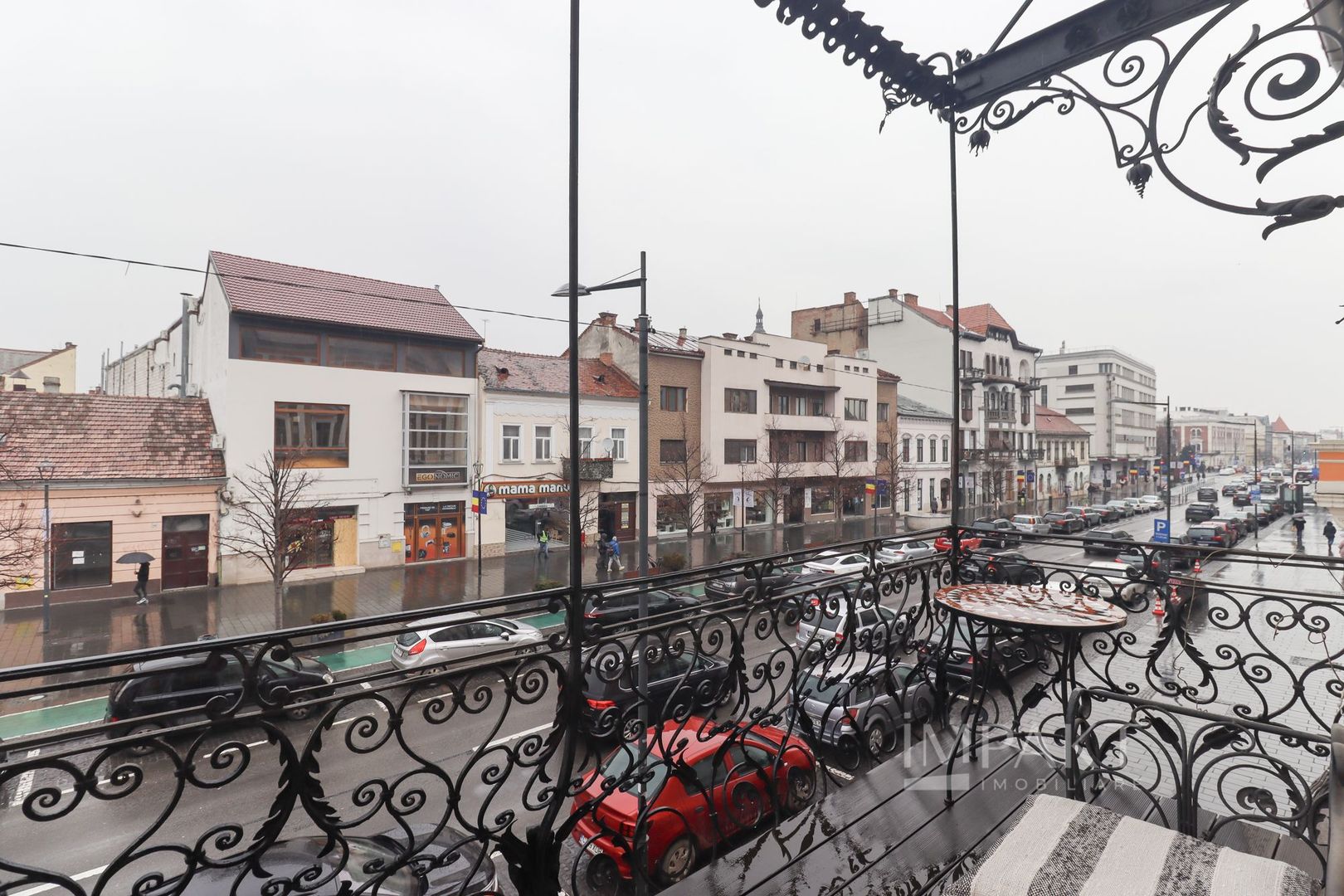 Apartament deosebit cu 4 camere in centrul orasului Cluj Napoca - Poză 18