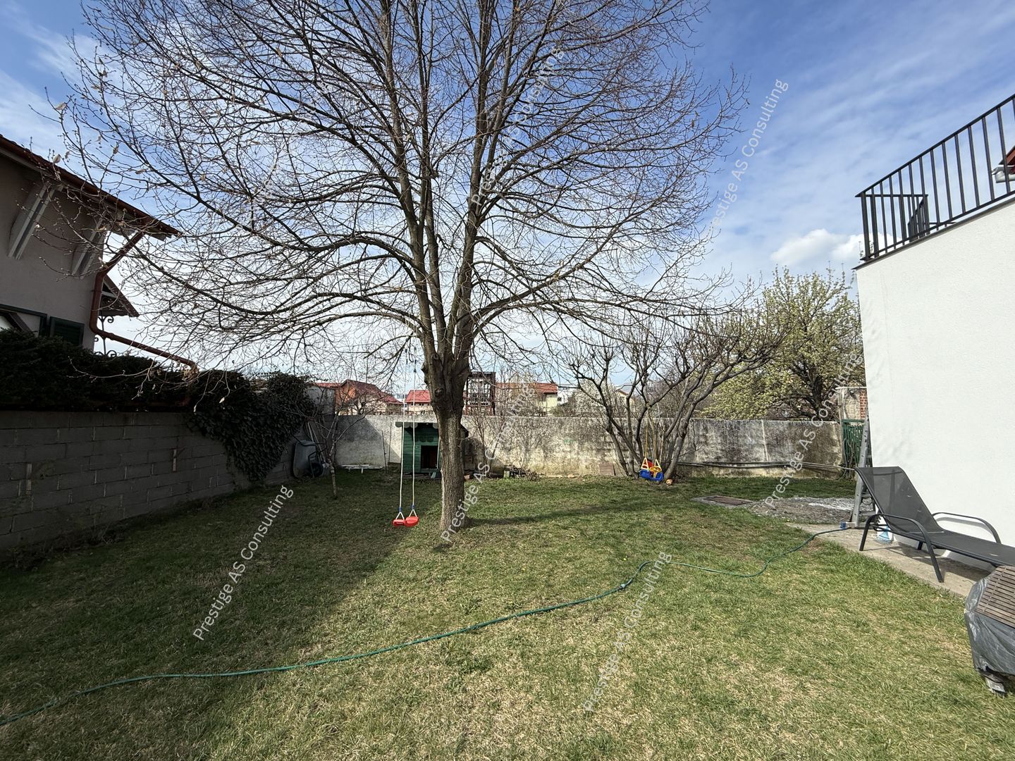 Vila individuala renovata complet | 6 camere | 500 mp teren | Str Jean Monnet - Poză 30