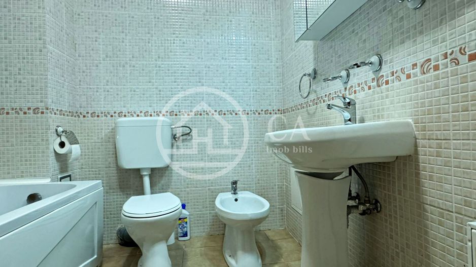 Apartament de închiriat cu 2 camere în Cartierul Soarelui, Bihor - Poză 10