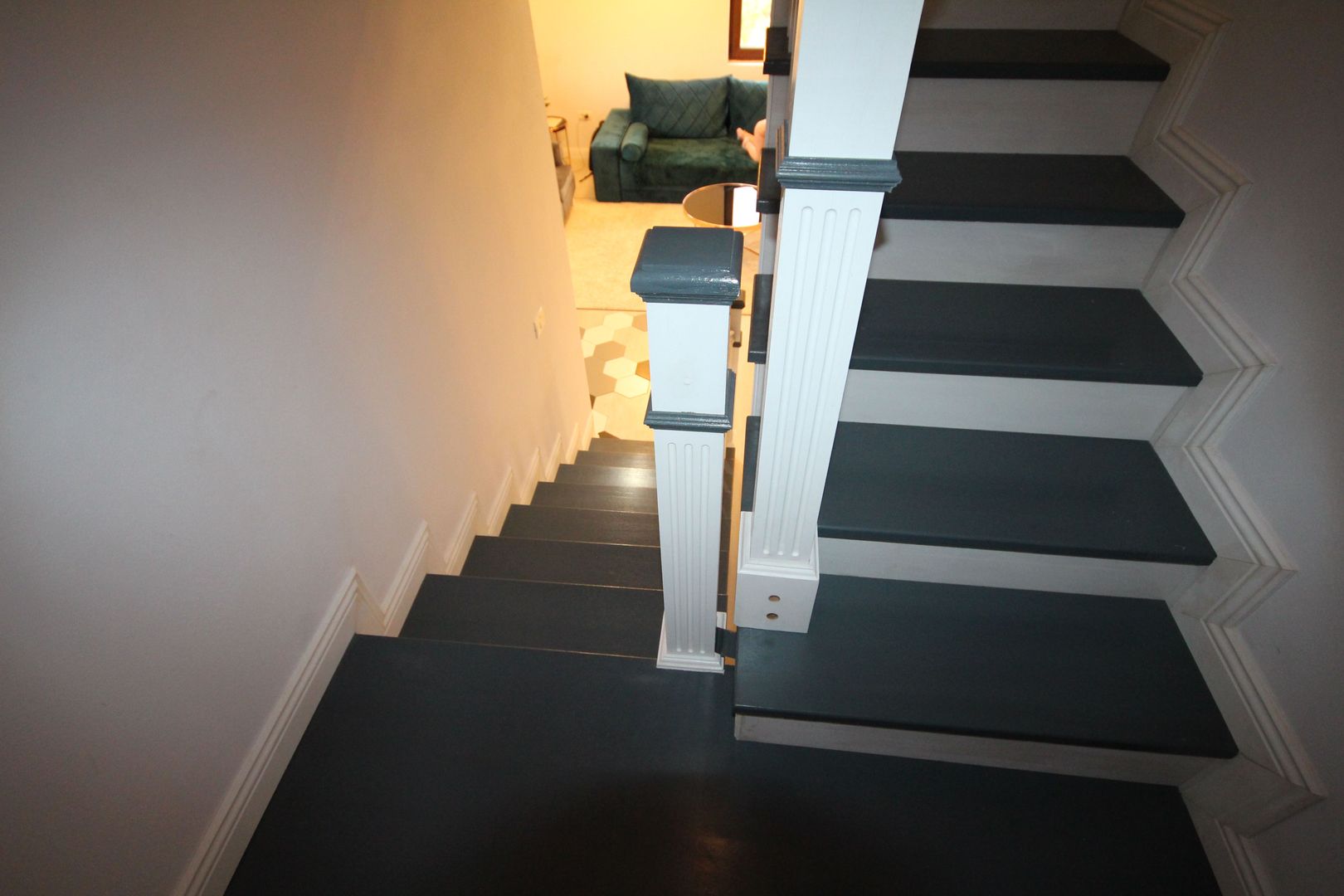 Modern si primitor - Poză 56