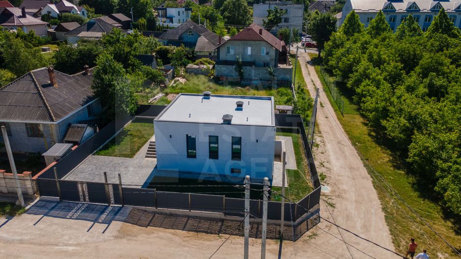 Vânzare,casă Hi-Tech, 3 camere, Porumbeni, raionul Criuleni - Poză 6