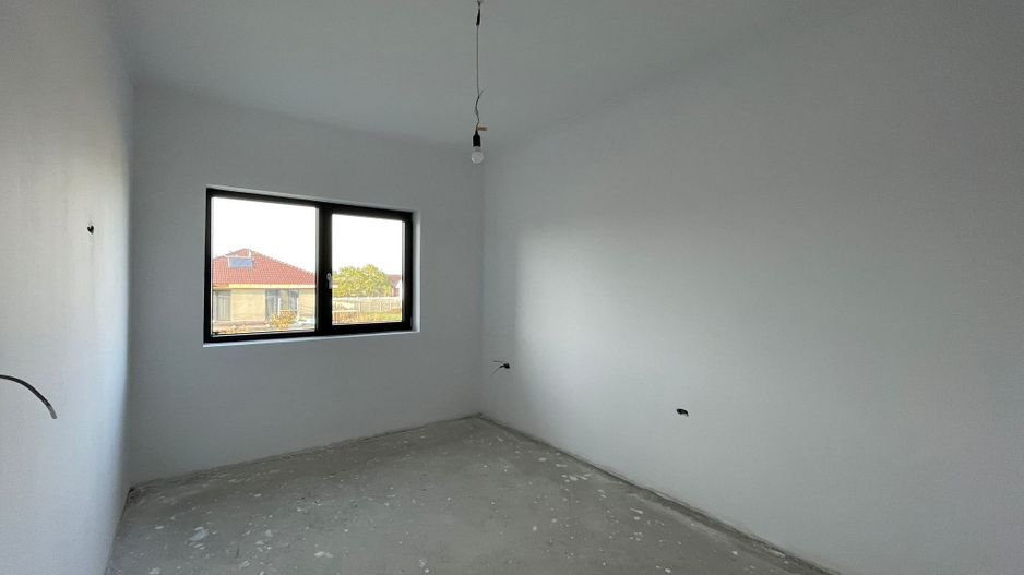 Duplex - 3dormitoare - 3 bai - 175.000€ | Ghiroda | - Poză 8