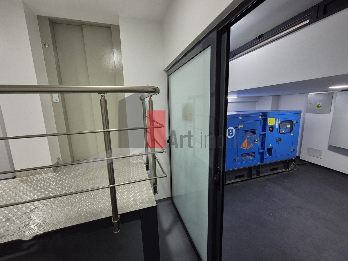 0% Comision - Spatiu comercial de inchiriat in zona Plaza/Blvd Timisoara - Poză 13