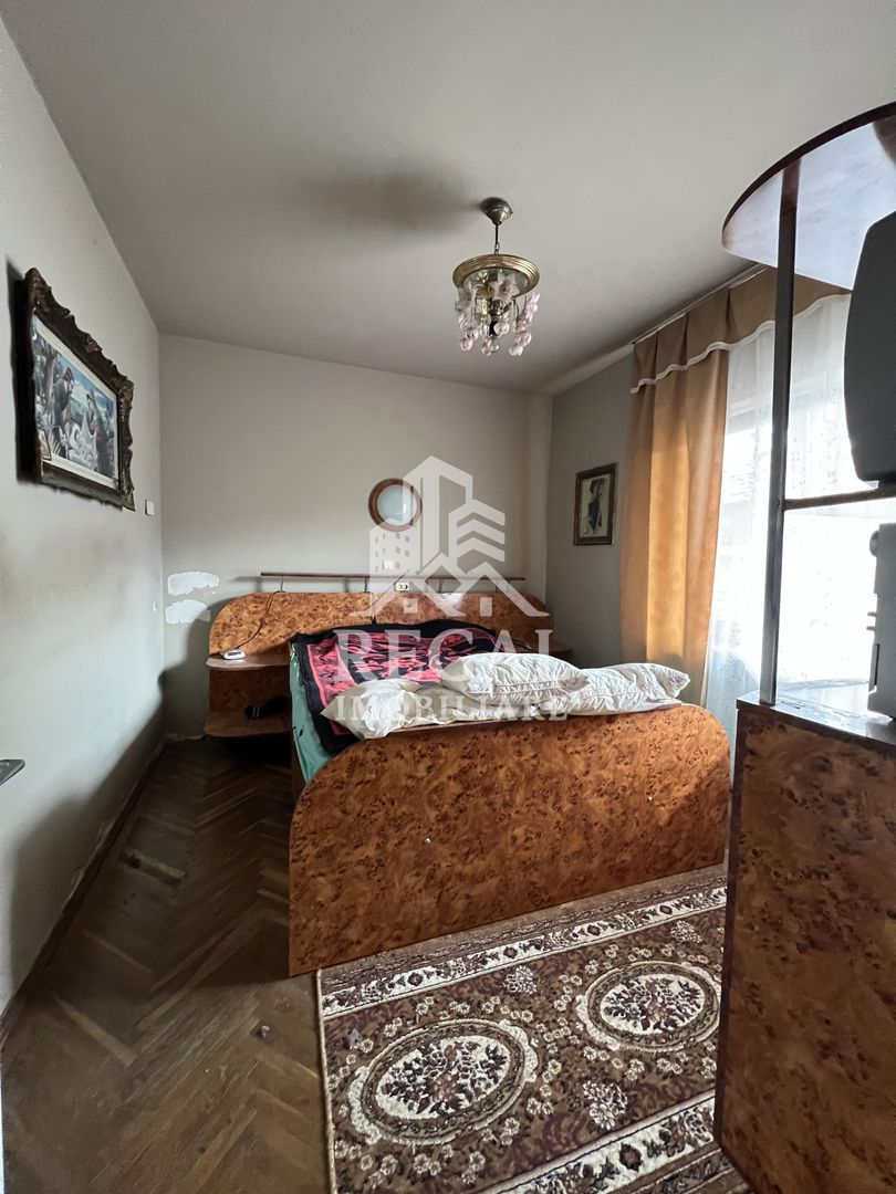 PRET NOU - Casă de vânzare – construcție solidă și spațioasă - Poză 6