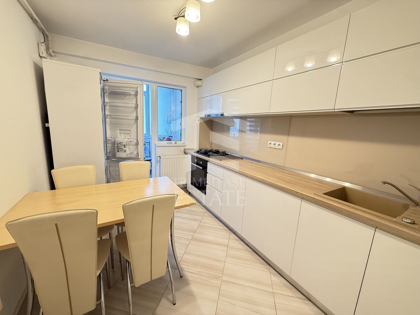 Apartament 4 camere Lacul Tei Teiul Doamnei - Poză 10