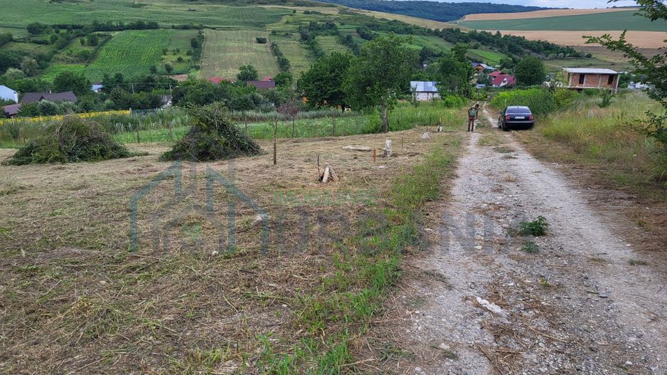 Teren intravilan 869 mp - Poză 1