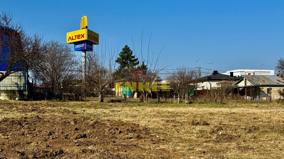 Vand sau inchiriez teren de 4500 mp Botosani zona mc Donalds ! - Poză 8