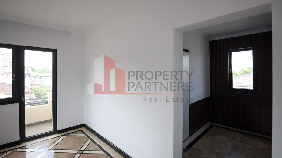 Duplex disponibil  în centrul Bucureștiului. - Poză 17