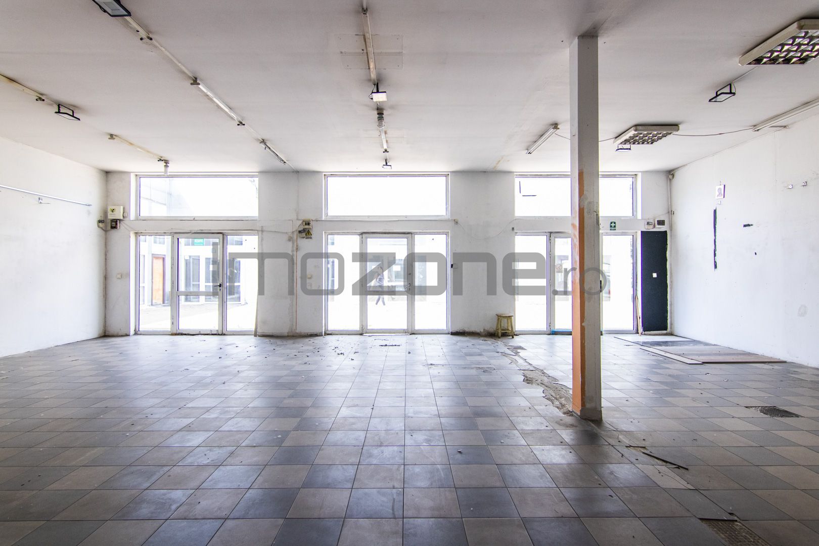 Spatiu Comercial | DE INCHIRIAT | Valea Cascadelor | Depozit | Showroom | Retail - Poză 4