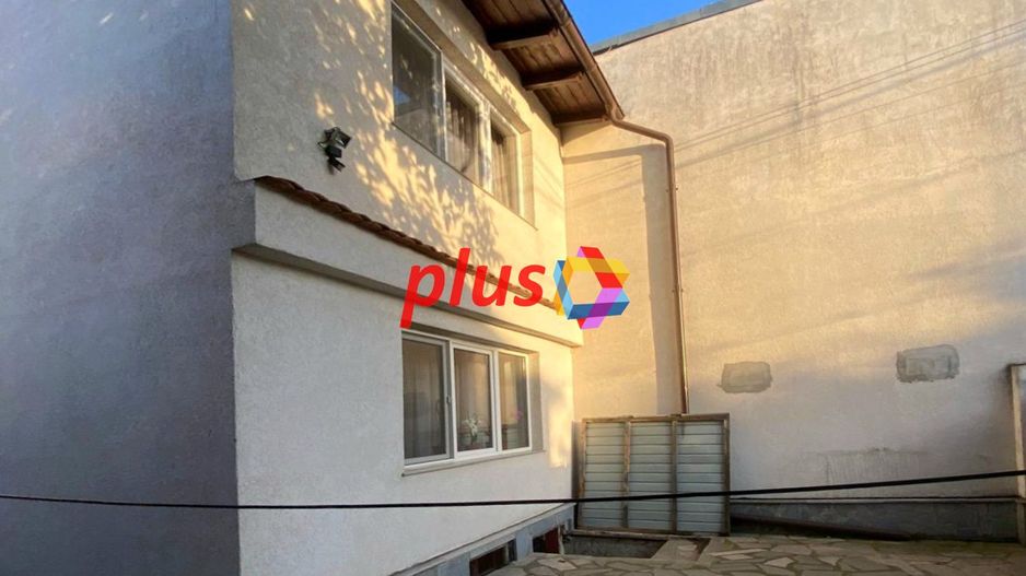 Casă cu 3 camere 95 mp, Teren 109 mp Brasdov - zona Craiter Coresi - Poză 3