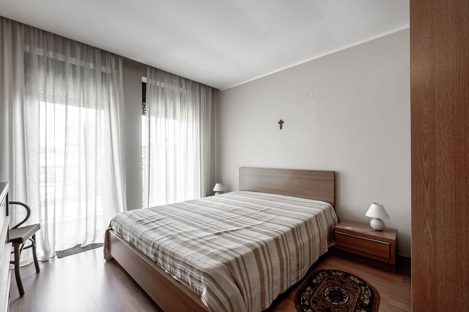 VANDUT! Apartament cu 2 camere, la etajul 1, Tabacovici, Aradul nou - Poză 3