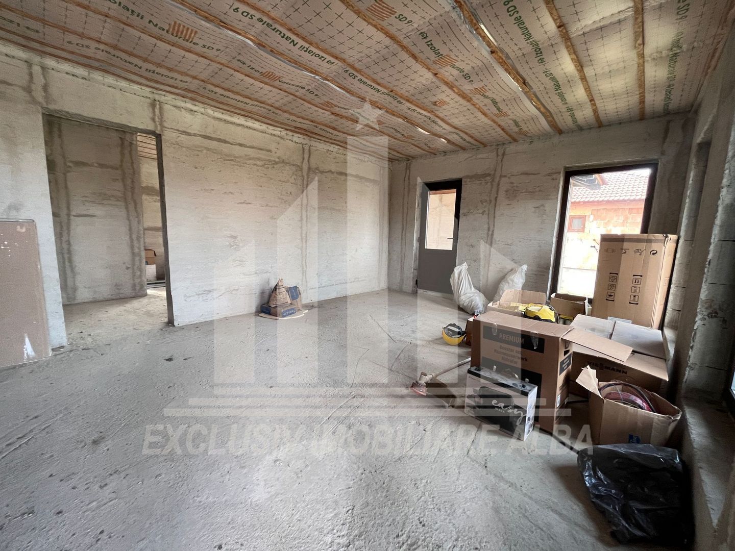 Casa individuala de vanzare, semifinisata in zona Sard - Poză 5