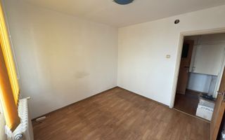 Apartament incapator, patru camere, Resita-Berceni, 120.000€ negociabil - Poză 7