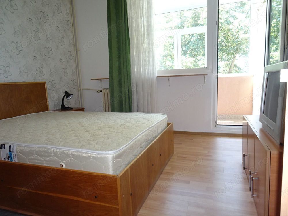 Apartament 3 camere, 1 Decembrie 1918, etaj 3, decomandat, mobilat complet - Poză 3