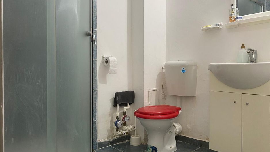 Oportunitate rară de investiție! Bloc cu 100 de garsoniere –Târgoviște - Poză 6